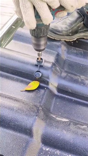 Roof waterproof screw fixing tight seal method process #fix #shorts