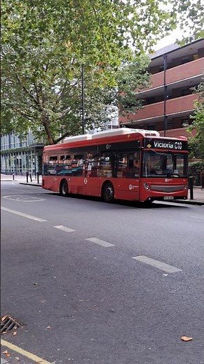 Transport UK 1528e on the C10 to Victoria #transportuk #buses