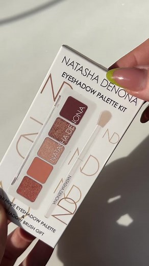 Natasha Denona Mini Nude Eyeshadow Palette Swatches