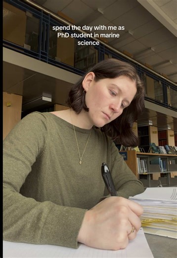 a lovely day to round out the week! one week away from taking my comprehensive exam! #gradschool #phdstudent #gradstudent #marinescience #graduateschool