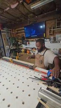 The STRAIGHTEST Crosscut Sled Fence Starts With This Lamination Trick