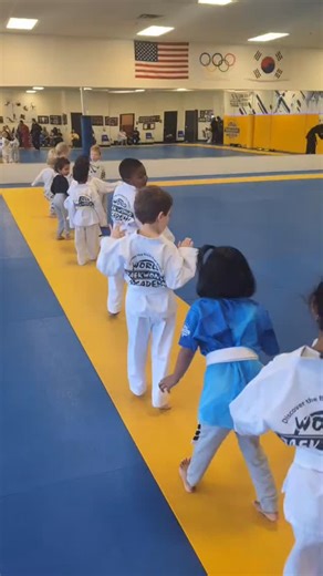 Lil Dragons at work! 😁😁😁 #wta4u #taekwondo #peak #martialarts #training #hardworkpaysoff #oneteam #sports #champions | Grandmaster Lee's World Taekwondo Academy