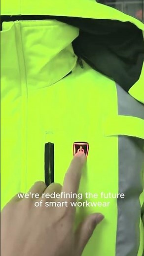 Heated Jacket breaking the limits of winter workwear ❄️⚡