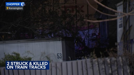 2 killed after being struck by train in Kensington