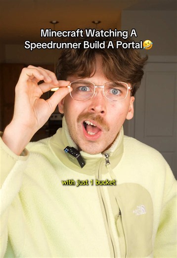 Minecraft Watching A Speedrunner Build A Portal🤣 | minecraft