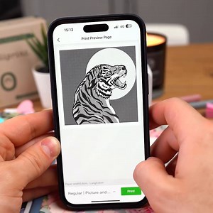 Look how easy to use this cute Poooli Pocket Printer! In just a few clicks, you can have the things that you want to print! ★ Shop now: https://www.poooliprint.com/ #poooliprinter #poooliprint #poooli #journaling #journal #bulletjournal #bujo | Poooliprint | Facebook