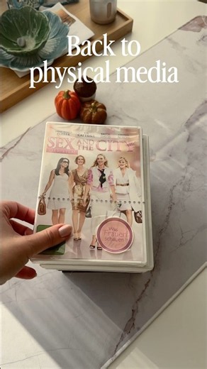 Physical Media Is Making a Comeback 📀 | Why Gen Z Is Bringing DVDs Back
