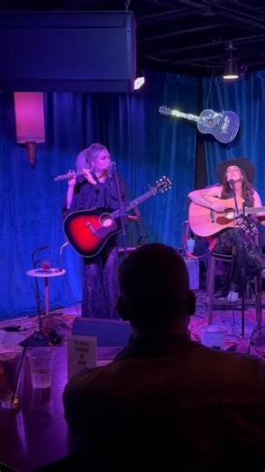 here comes the flute again 🪈 what a great grand opening night at @luckynutnashville with @boysclubforgirls !! thank you to everybody to came out and made it a huge success! 🫶🏼🌰🐿️ #flute #livemusic #ronburgundy #flutewoodmac | Hailey Steele