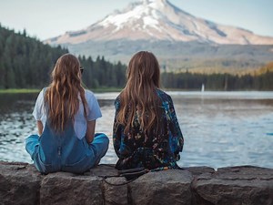 3 Important Benefits of the Company Of Friends (With 3 Tips)