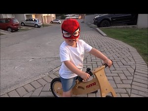 SPIDERMAN RIDING A BIKE