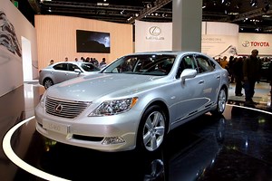 お笑い芸能人の愛車紹介！一流お笑い芸能人の車を解説 松本仁志／浜田雅俊／遠藤章造／田中直樹 | Ancar Channel