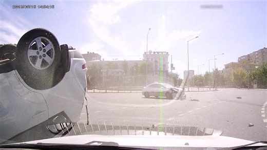 Intense Crash Captured at Intersection