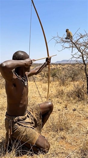 No escape 🙂.#hadzabe #africantribes