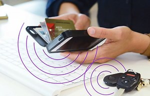 New Wallet : iPhone Case Wallet And Bluetooth Key Tracker (video)