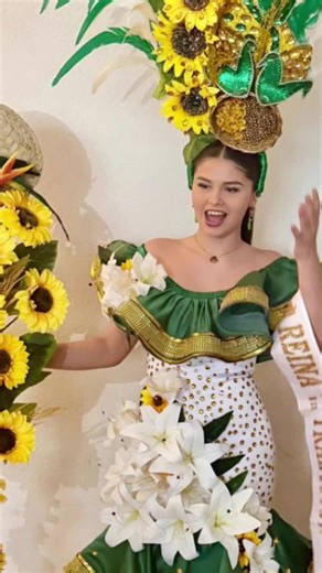 Hermosas cambitas Europeas , ya sienten el carnaval desde Ginebra _Suiza #bolivianosenelmundo🇧🇴🌎🌎🌍 #santacruzbolivia🇳🇬🇧🇴 #santacruz #reinas #teamcunumicita💚