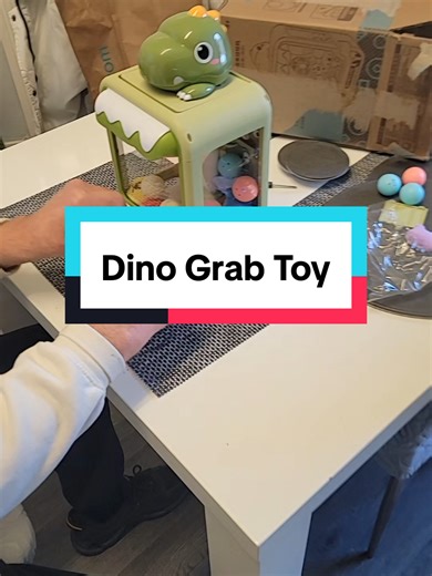 Dinosaur claw grab machine toy. #parents #grandparents #toys #blackfriday #tiktokmademebuyit