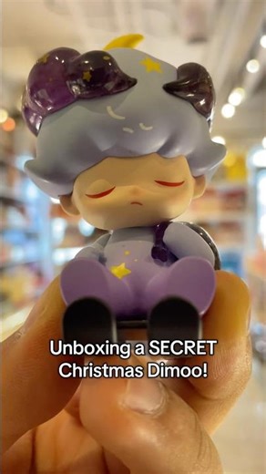 This SECRET Dimoo is ready for CHRISTMAS! #unboxing #popmart #blindbox #christmas