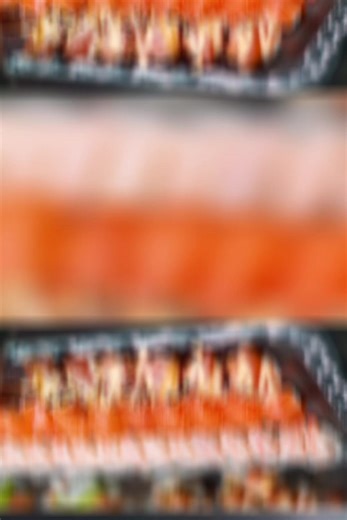 Come and enjoy an unlimited sushi and Chinese cuisines buffet!#chinesefood #sushi #allyoucaneat #buffet