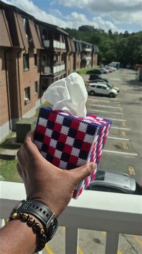 crochet tissue box
