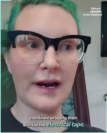 I decided to wash my Christmas tree in the bath.. 🫣 | Ultimate