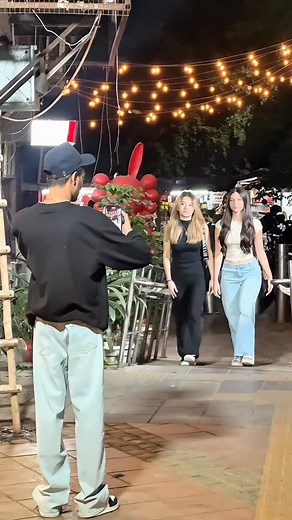 63K views · 59K reactions | Konsi jyda best h ?? 﫶 . . . (Save and share) . . #cute #reaction #public #viral #cutegirls #selfie #girls #trend #reelsinstagram #instagood #foreigner #yashomies #foryou #explore | Yash Sharma | Facebook