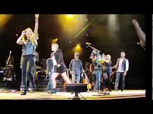 Dixie Chicks singing songs dedicated to their kids. Sweet.