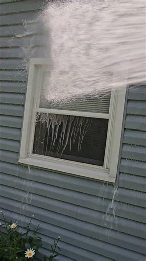 Pressure Washing a House in Fort Wayne IN | Soft Wash