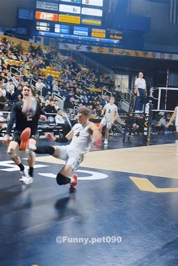 Incredible Volleyball Saves: Top Moments from Liberos