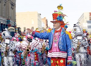 Iconic Mummer Bob Shannon Jr. Dies At 71