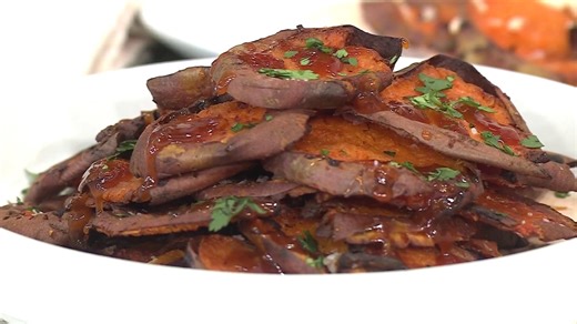 Cheddar cornbread and sweet potatoes with curry: Get the recipes!