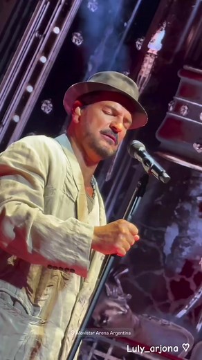 Ricardo Arjona Vivo Movistar Arena: Magia en Argentina