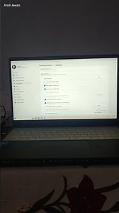 Windows 11 taskbar left and center #laptop