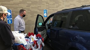 972K views · 2.7K reactions | Busy customers picking up groceries at...
