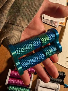 Fidget Roller F5