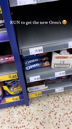 Bury me in crème egg Oreo’s 😍 #oreo #cremeegg #fyp #morrisons #rundontwalk