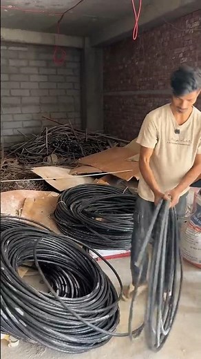 Armoured cable roll open tips and trick #electrical #industrialwiring #electricalwiring #electrician
