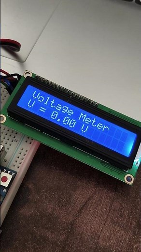 I Built a Digital Voltmeter Using Arduino! ⚡ | DIY Arduino Project #Shorts