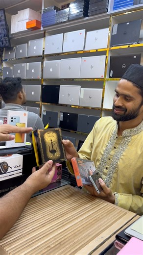 2.5K views · 51 reactions | Customer’s review #foryou #redmi #redminote13 #viral #viralreels #viralvideo #mustaqbalzamzam #reels #971542713448 | Mustaqbal ZamZam | Facebook