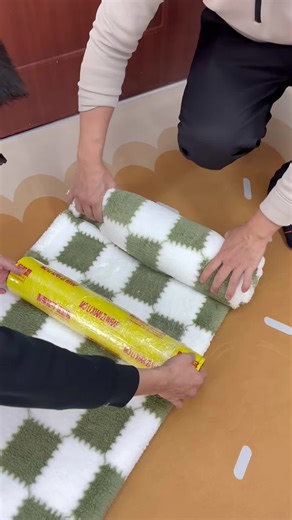 This pump made packing for my trip SO much easier! 😅🌍#thebest #vacuum #storage #bags #mayis18