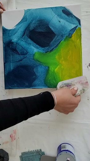 Acrylic blending techniques with Princeton catalyst wedge Abstract art #Shorts