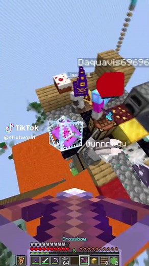 Learn Trick Shots and Clutches on our Minecraft Combat Hub!