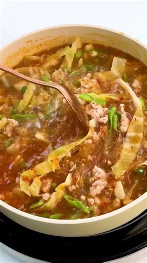Low-Calorie Noodle Dish: Tom Yum Glass Noodle Soup with Minced Pork