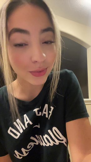 melaniee.2004 on TikTok