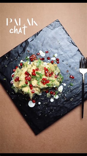 Palak Chat 🥬 Crispy spinach leaves layered with creamy yogurt, tangy chutneys, and a burst of pomegranate freshness. A perfect harmony of crunch, spice, and zest — where every bite tells a story of flavor! . . October & November Specials . . FOLLOW OUR PAGE FOR MORE INFO @stgeorgegourmet @mypassion_by_chef_lj @bijeeshthomas8281 . . . . #stgeorgegourmet #CrispAndCreamy #ChatPerfection #GourmetFlavors #PalakChat | St.George Gourmet