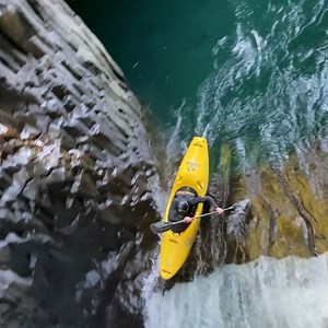 The life of an extreme kayaker is far from easy... | UNILAD Adventure