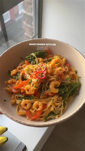 Coconut Curry Prawn Noodles Recipe for Healthy Eating