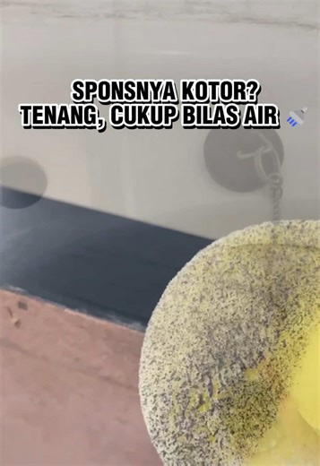 Bukan cuma buat sepatu, GLIT White Shoes Cleaning Cream juga bisa dipakai buat bersihin berbagai permukaan di rumah. Debu langsung keangkat, permukaan jadi lebih kinclong lagi! Praktis, aman, dan gampang #fypシ゚ #fyp #glitsolution #GLITWhiteShoesCleaningCream #bersihpraktis