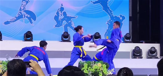 vk ai thì bắt về nè...