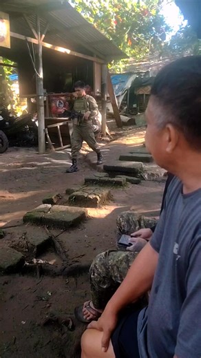 Poging pogi si Sargeant ngayong ahh #hilightseveryonefollowers #Sundalo | Jayvejaneflor Juanico Signar