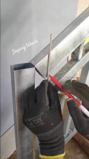 how to determine the angle on a stair railing #cuttingskills #tipsntricks #welding #welder #diy